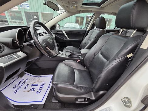 Used 2013 MAZDA MAZDA3 i Grand Touring image 17