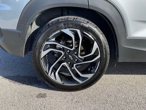 Used 2024 Chevrolet TrailBlazer RS w/ Driver Confidence Package image 30