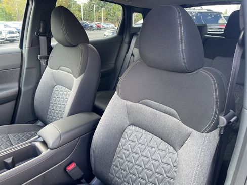 New 2026 Nissan Kicks SV image 15