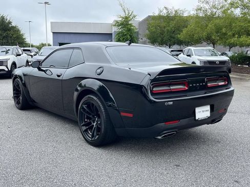 Used 2021 Dodge Challenger R/T Scat Pack RWD image 3