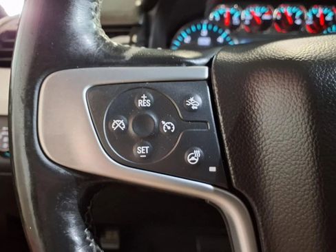 Used 2019 GMC Yukon XL SLT w/ Open Road Package AWD/4WD image 29