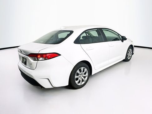 Used 2024 Toyota Corolla LE image 9