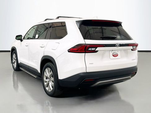 New 2026 Toyota Grand Highlander AWD image 6