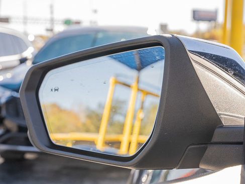 Used 2019 Chevrolet Equinox Premier image 37