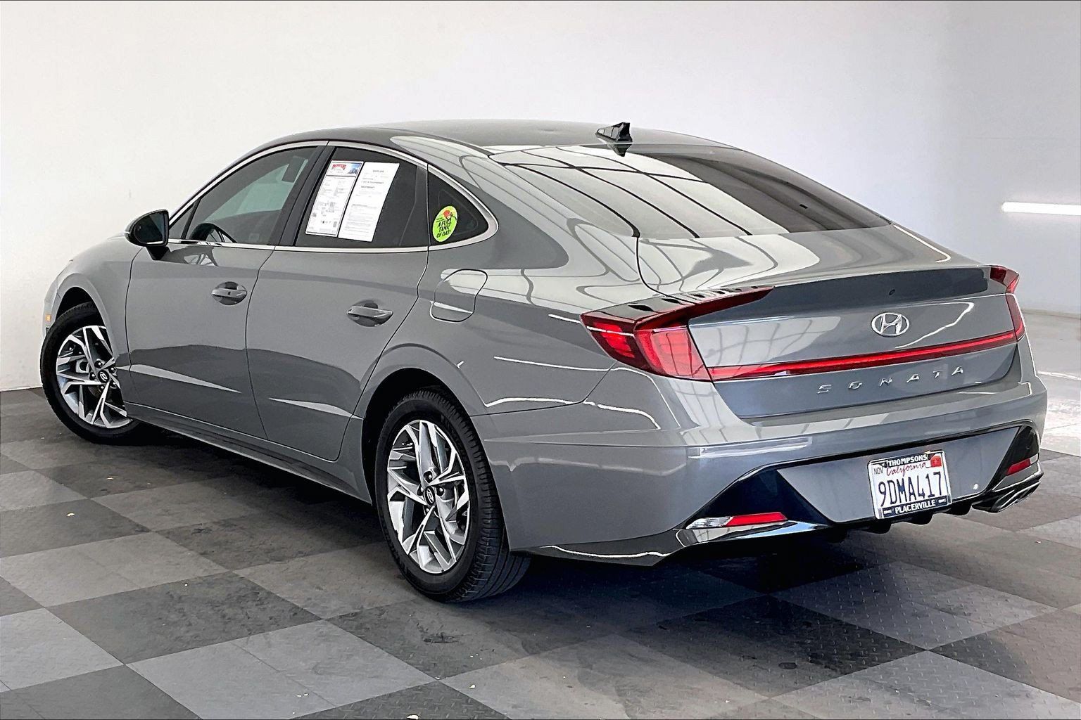 Used 2023 Hyundai Sonata SEL w/ Cargo Package FWD image 10