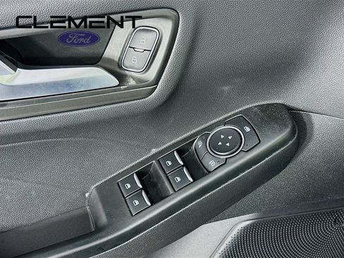 New 2025 Ford Escape SE FWD image 24
