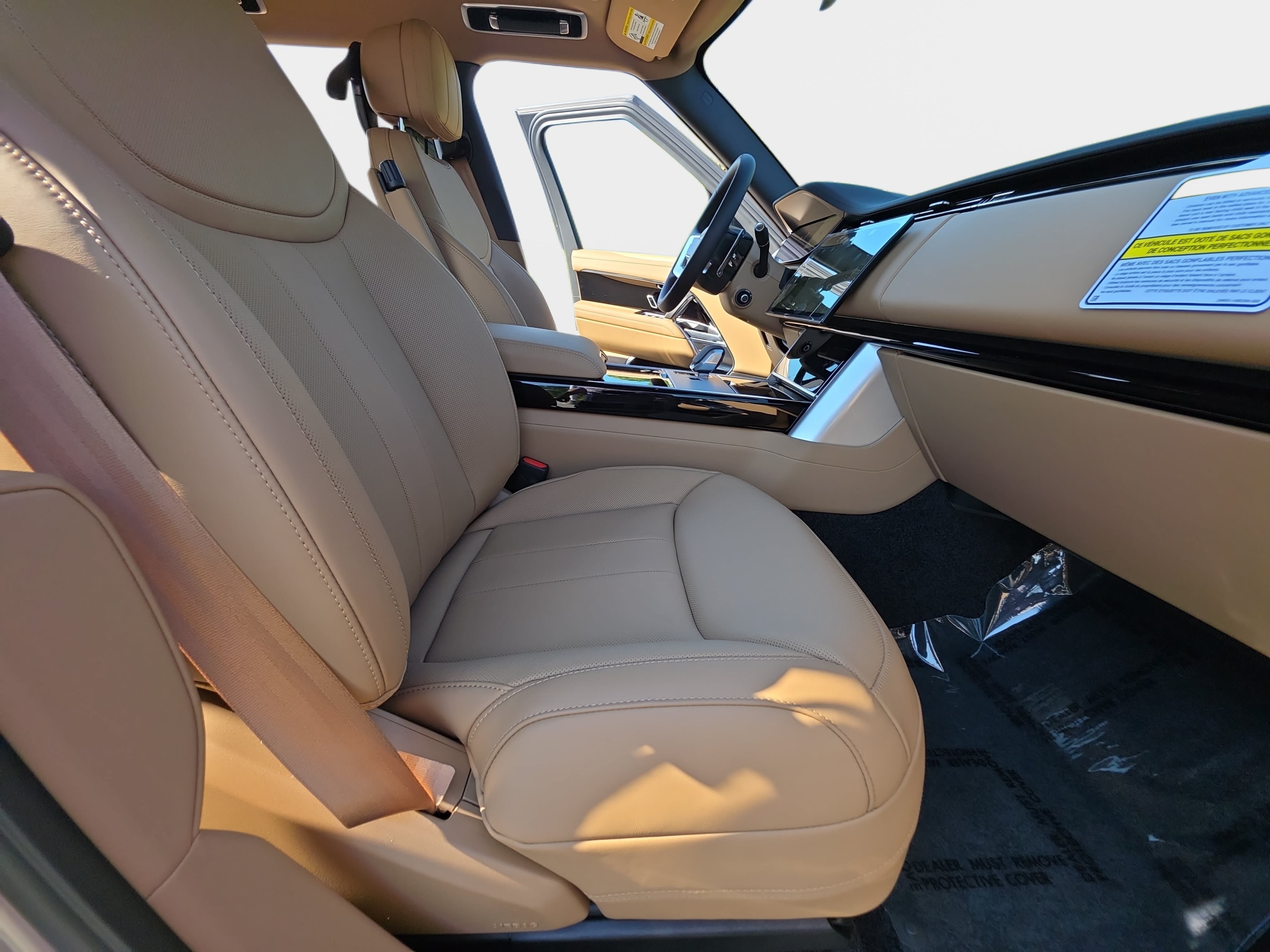 New 2026 Land Rover Range Rover SE AWD/4WD image 10