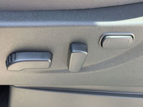 New 2026 Nissan Frontier SV w/ SV Convenience Package RWD image 15