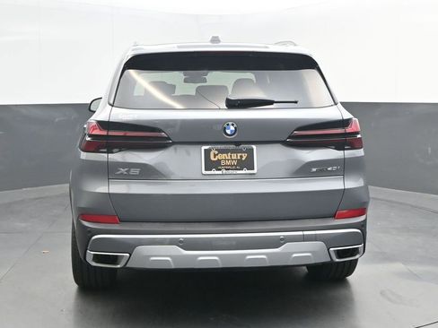 New 2026 BMW X5 sDrive40i w/ Climate Comfort Package RWD image 6