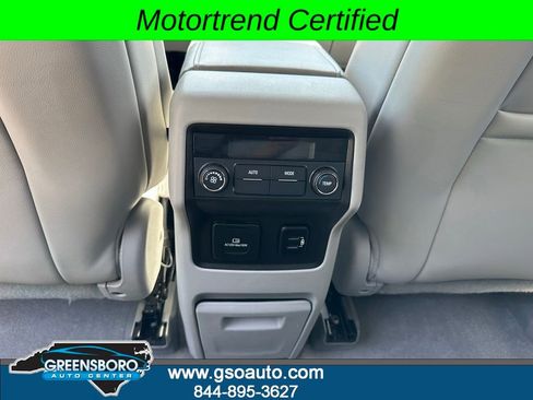 Used 2018 GMC Acadia SLT FWD image 26