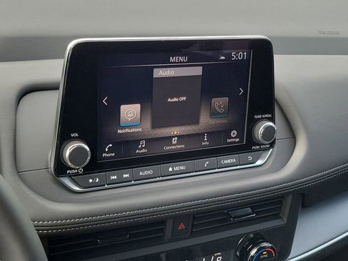 New 2026 Nissan Rogue SV FWD image 25