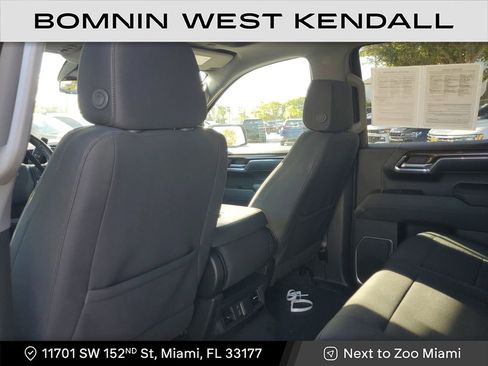 Used 2023 Chevrolet Silverado 1500 RST image 17