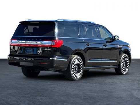 Used 2020 Lincoln Navigator L Black Label image 3