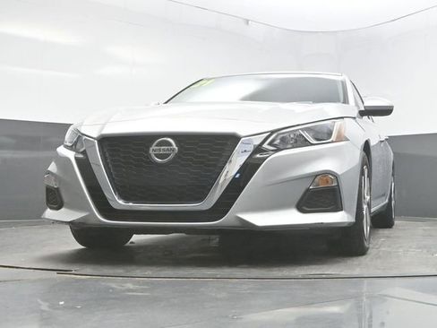 Used 2021 Nissan Altima 2.5 S image 24