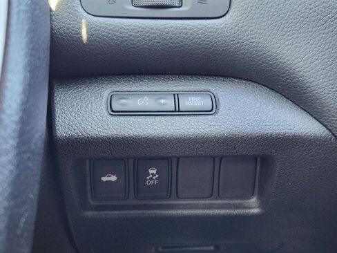 Used 2016 Nissan Altima 2.5 SV image 26