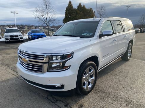 Used 2018 Chevrolet Suburban Premier image 7