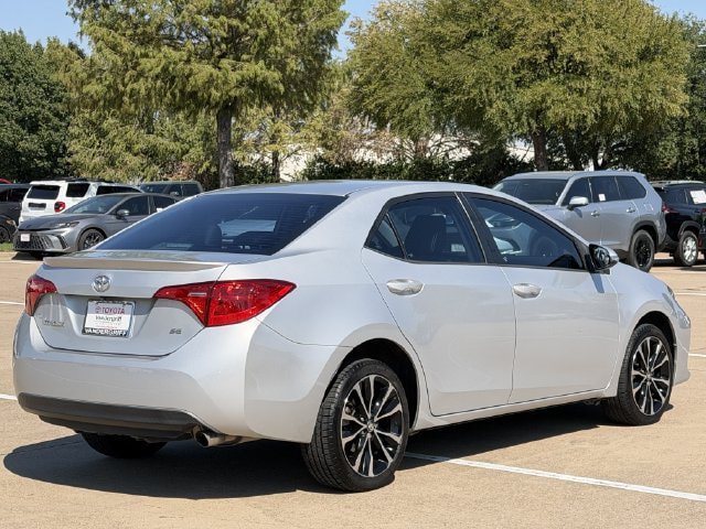 Used 2017 Toyota Corolla SE FWD image 4