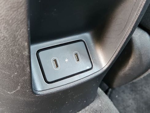 Used 2024 Hyundai Elantra SE FWD image 26