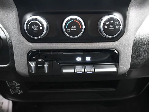 Used 2023 RAM 3500 Tradesman image 22