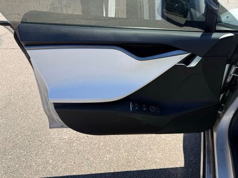 Used 2018 Tesla Model S 100D image 15