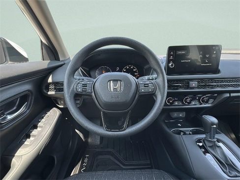 New 2026 Honda HR-V LX image 17