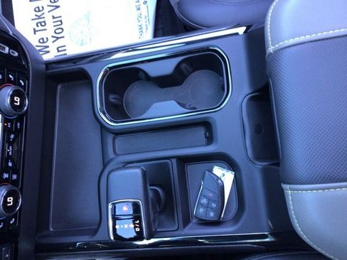 Used 2023 Chevrolet Silverado 1500 ZR2 w/ Technology Package image 14