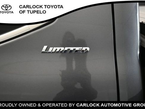 Used 2024 Toyota Tundra Limited AWD/4WD image 35