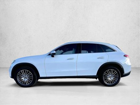 Certified 2023 Mercedes-Benz GLC 300 image 6