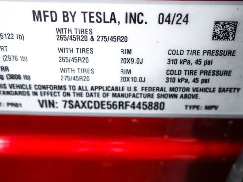 Used 2024 Tesla Model X AWD/4WD image 31