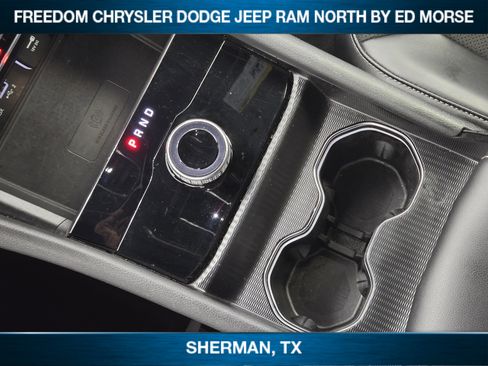 Used 2025 Jeep Grand Cherokee Altitude AWD/4WD image 14