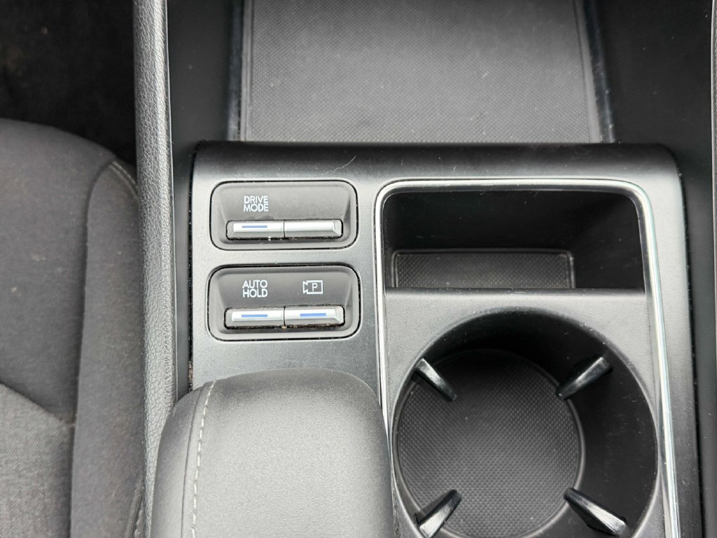 Used 2025 Hyundai Sonata SEL FWD image 38