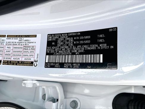 Used 2024 Lexus NX 450h+ AWD w/ Vision Package image 36