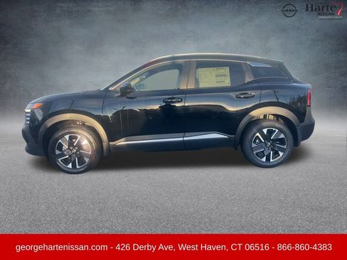 New 2026 Nissan Kicks SV w/ SV Premium Package AWD/4WD image 3