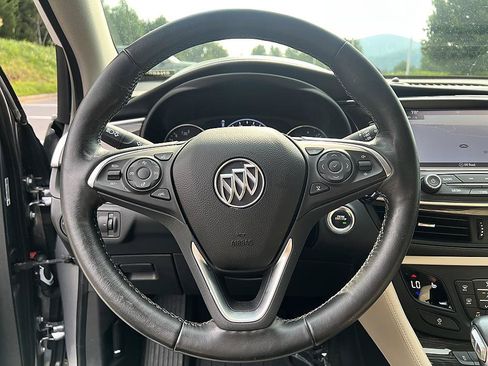 Used 2020 Buick Envision Premium AWD/4WD image 13