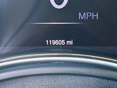 Used 2015 Jeep Grand Cherokee Altitude RWD image 38