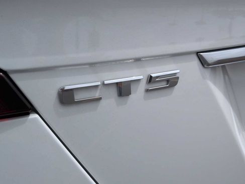 Certified 2022 Cadillac CT5 Luxury w/ Cold Weather Package AWD/4WD image 9