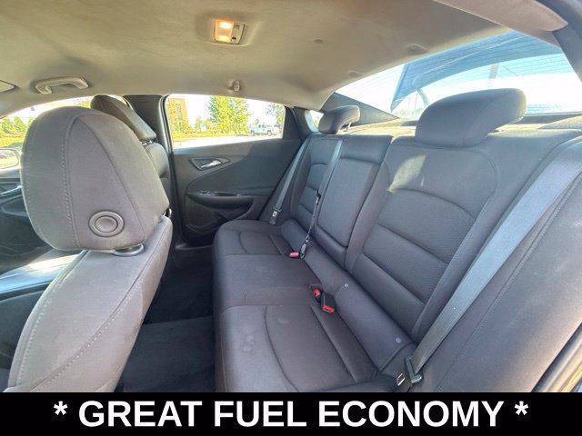 Used 2023 Chevrolet Malibu LT FWD image 31