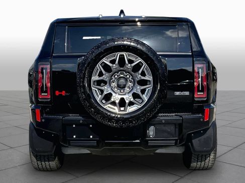 Used 2024 GMC Hummer EV 3X w/ LPO, Illumination Package AWD/4WD image 4