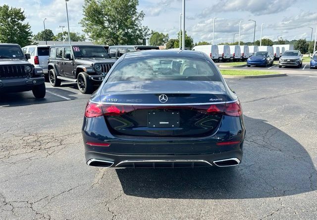 New 2027 Mercedes-Benz E 450 4MATIC Sedan image 12