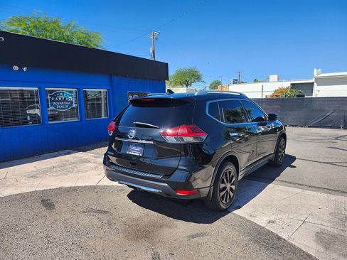 Used 2017 Nissan Rogue S w/ S Appearance Package FWD image 11