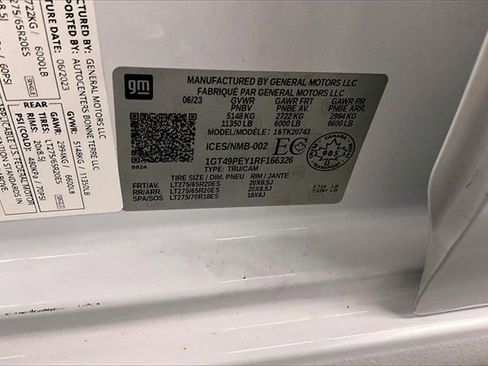 Used 2024 GMC Sierra 2500 AT4 w/ AT4 Premium Plus Package image 39