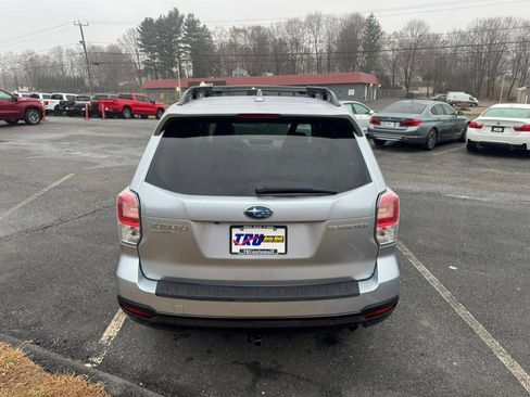 Used 2018 Subaru Forester 2.5i Limited image 7