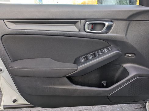 Certified 2025 Honda Civic Sport image 25