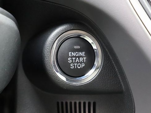 Used 2024 Subaru Crosstrek 2.0i Premium image 33