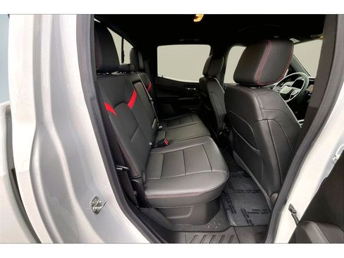 New 2026 Chevrolet Colorado Z71 w/ Z71 Convenience Package 2 image 10