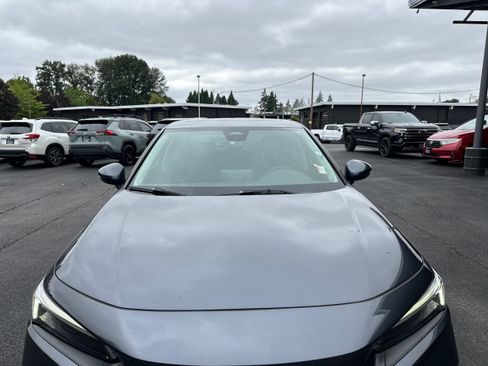Used 2022 Honda Civic Touring image 24