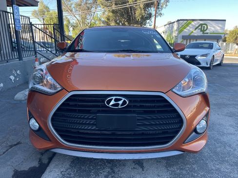Used 2016 Hyundai Veloster Turbo w/ Option Group 04 image 2