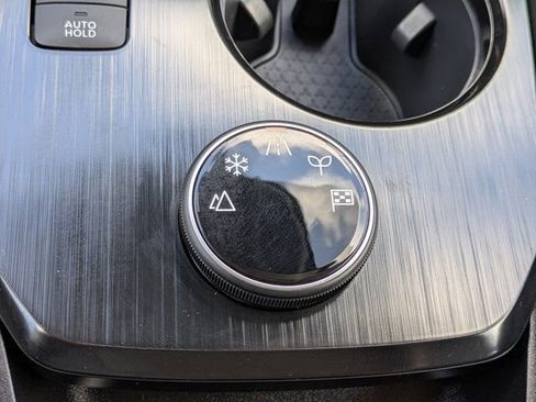 Used 2023 Nissan Rogue SL w/ SL Premium Package image 33