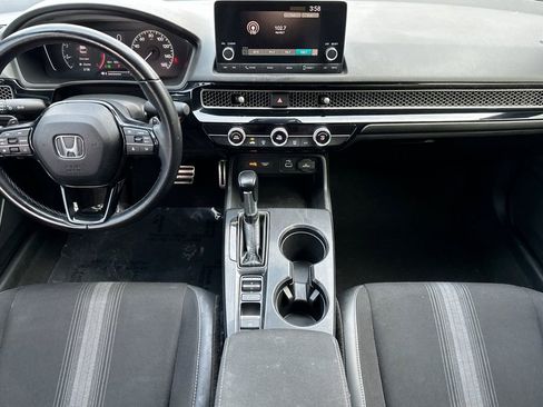 Used 2023 Honda Civic Sport image 13