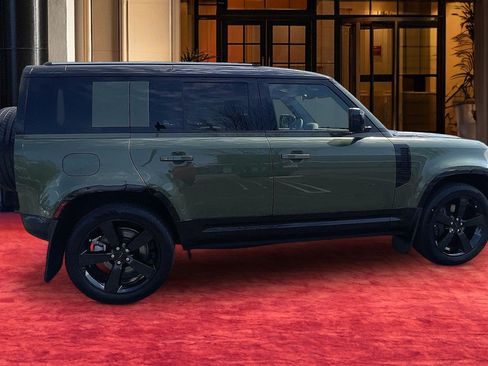 New 2026 Land Rover Defender 110 X-Dynamic SE AWD/4WD image 6
